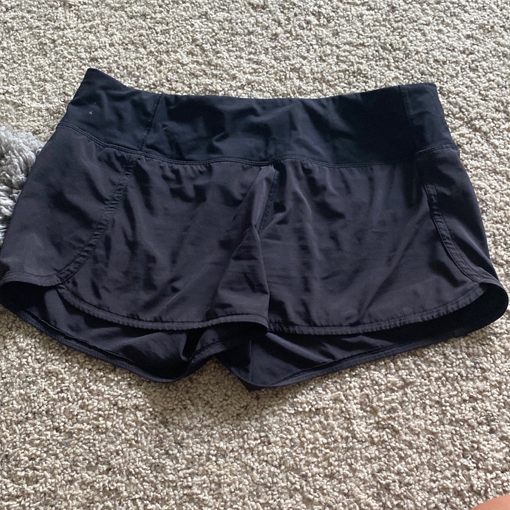 Black lulu lemon shorts